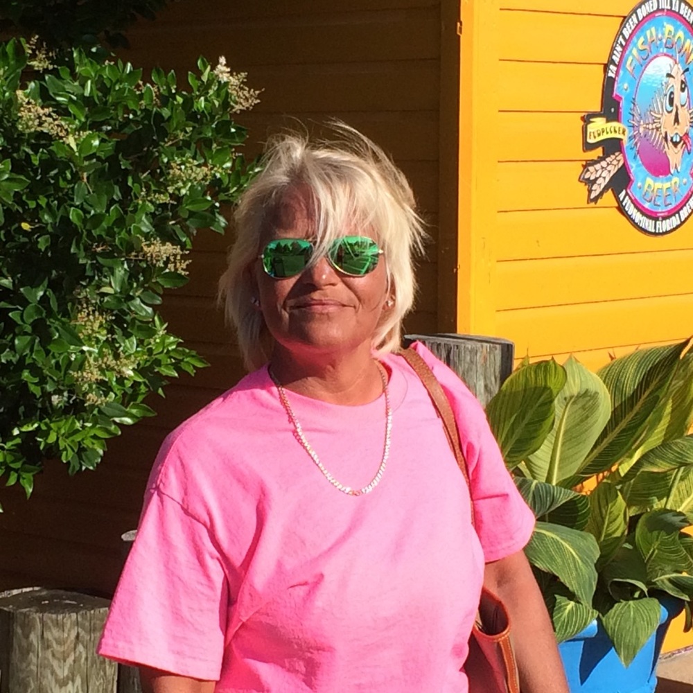 Meet your Posher, Brenda